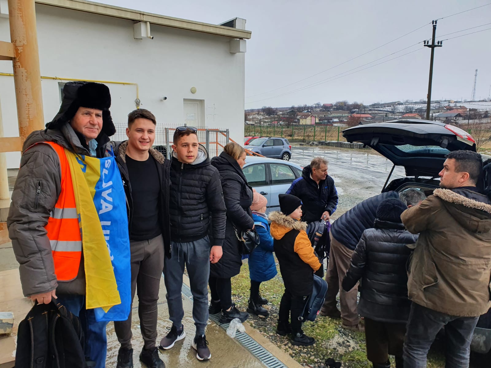 Elevii Seminariști voluntari în vama Isaccea în sprijinul refugiaților din Ucraina
